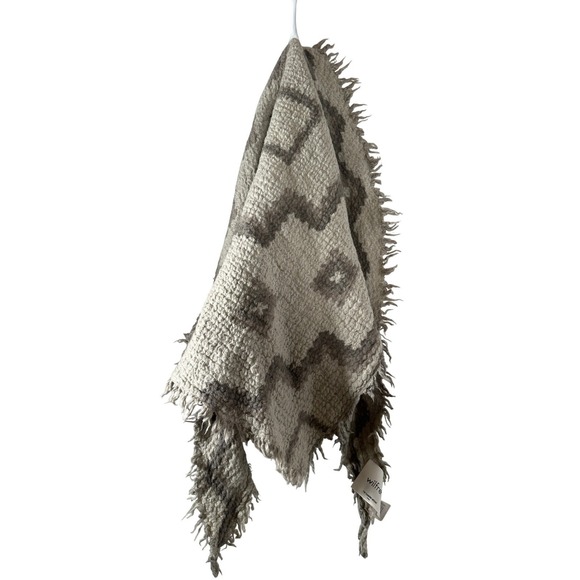 Wilfred Accessories - Aritzia Wilfred Wool Grey Neutral Diamond Mosaic Scarf Fringed‎ Wrap